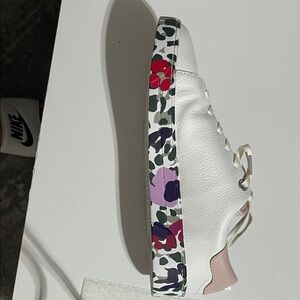 Ted Baker White and Pink Leather Sneakers